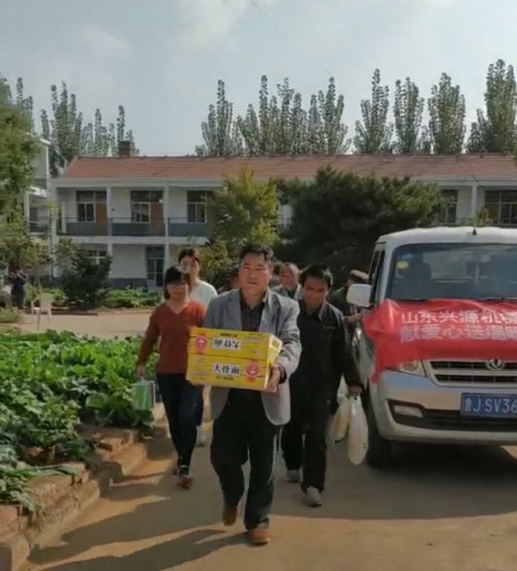 山東興源機(jī)械有限公司|起重機(jī)|行車(chē)|山東興源機(jī)械|單梁起重機(jī)|電動(dòng)葫蘆|起重配件|www.sxzbdljs.com|xyqzj|xyqzj.com|興源起重機(jī)|興源|起重機(jī)行車(chē)|起重設(shè)備|起重機(jī)械